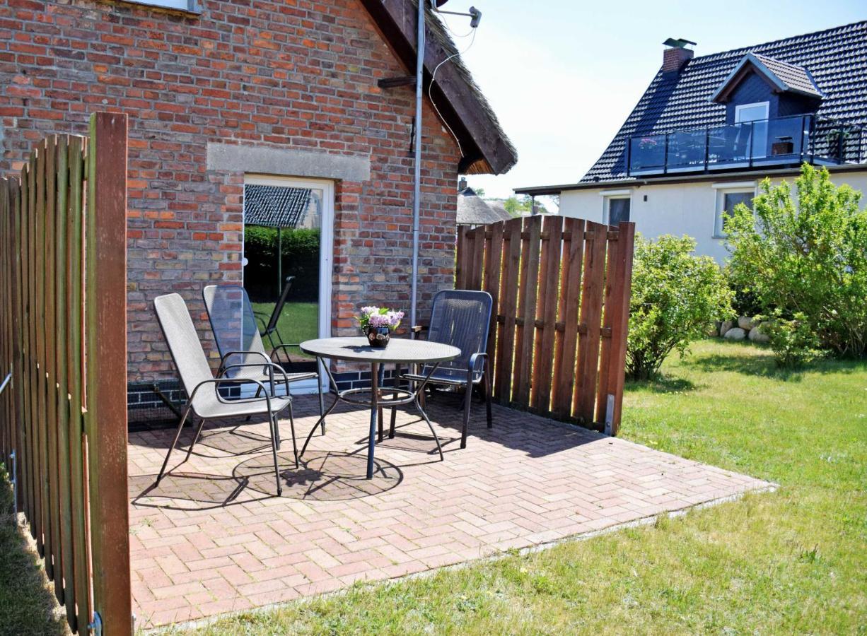 Ferienhaus Mit Terrasse Am Heideweg Baabe Buitenkant foto